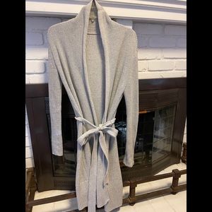 CAbi Exhale Gray Sweater #5445 EUC Small